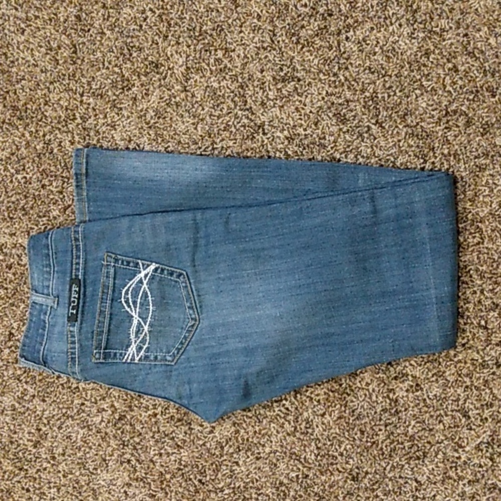 Cowgirl tuff jeans,Don't Fence me in!!